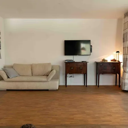 Appartement Mit Aufzug In 02 